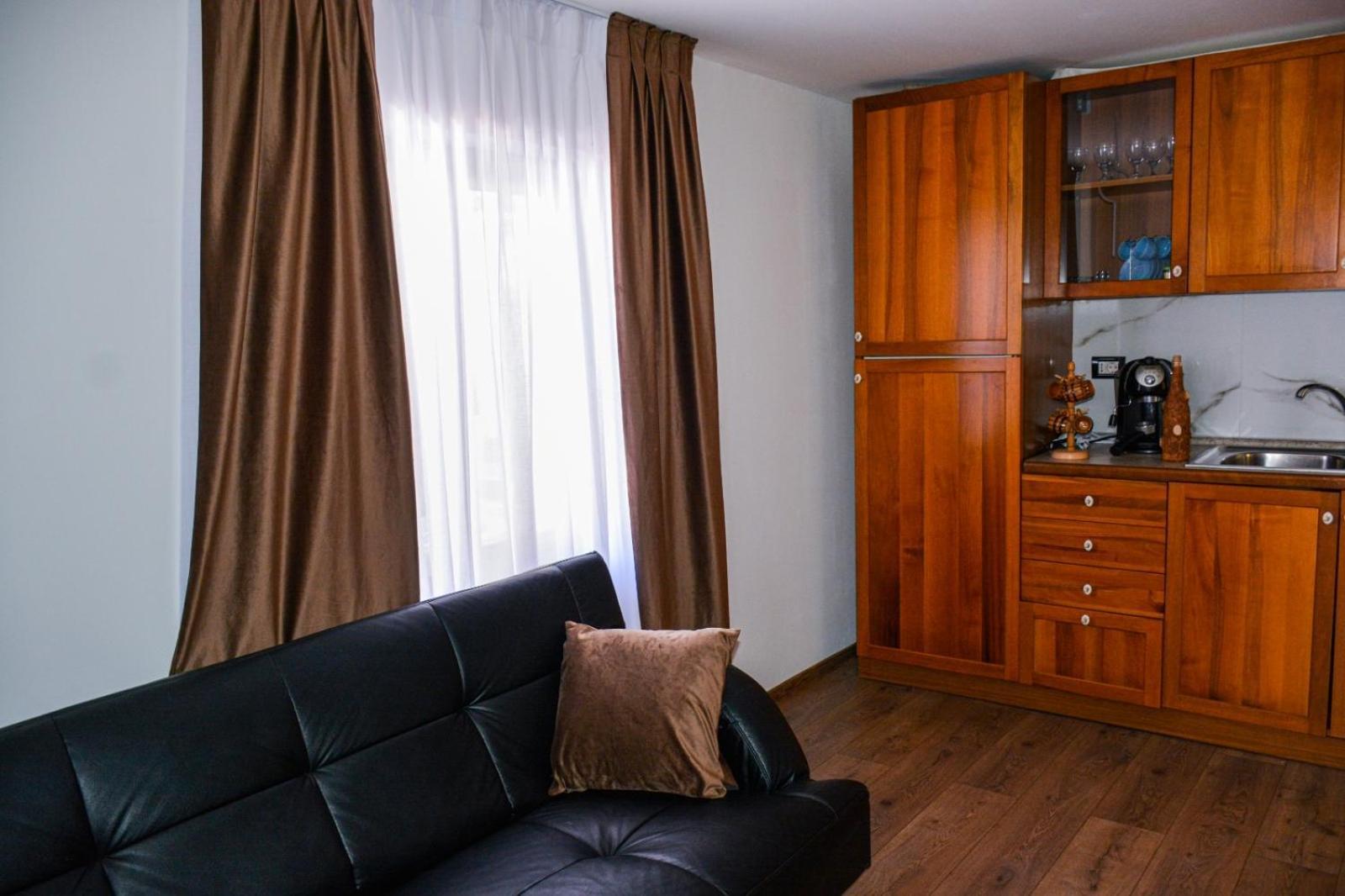 Casuta Adelina Borsa Villa Exterior foto